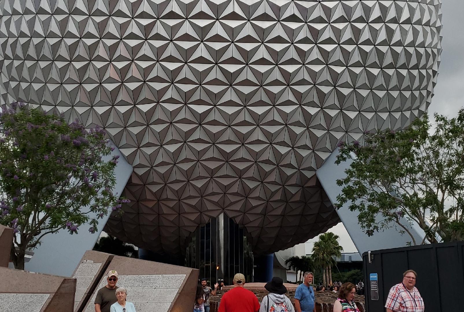 Epcot Restaurants offering limited Menus at reopening. - Crazy for